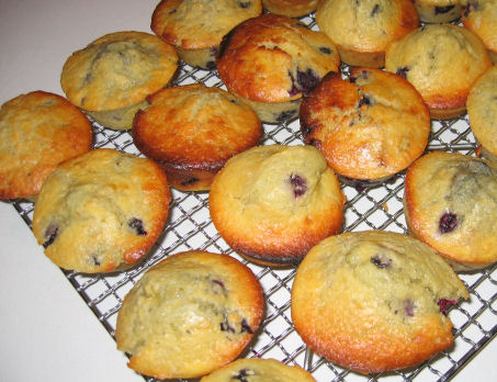 Blueberry muffins made with frozen blueberries