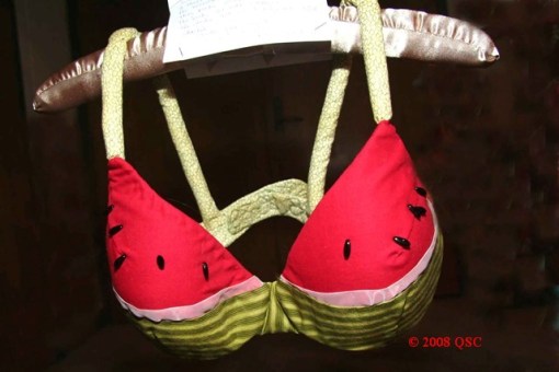 Look at them melons!