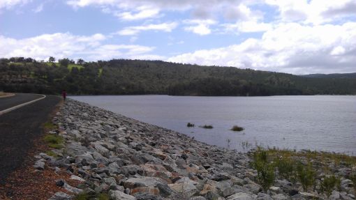 harvey_dam_06Oct2013