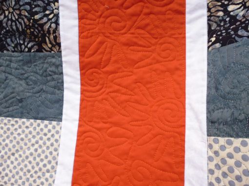 gray_orange_stripe_02